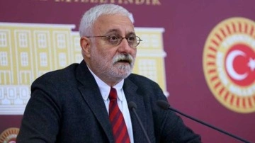 HDP'li vekil Hakkı Saruhan Olu&ccedil; TBMM'de basın toplantısında konuşurken fenalaştı