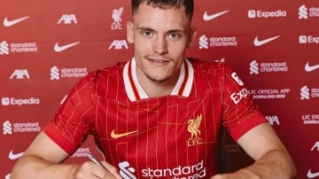 Hem Almanya hem İngiltere'de rekor kıran transfer açıklandı! Ağızları açık bırakan rakam