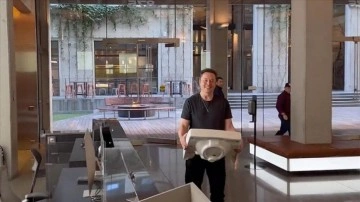 Herkes Elon Musk'tan şikayet&ccedil;i...Twitter'ın genel merkezi değişebilir!