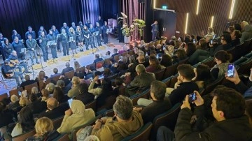 Hollanda'da kültürel patlama! Vatandaşlar akın etti