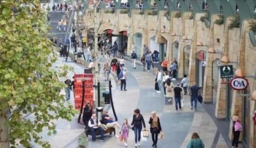 Hollanda, Kovid-19 vaka sayısında en y&uuml;ksek rakama ulaşıldı