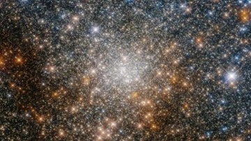 Hubble Uzay Teleskobu'ndan g&ouml;z kamaştıran bir kare geldi