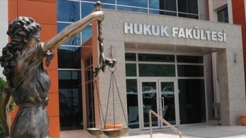 Hukuk fakültelerine giriş barajı yükseldi! YÖK'ten açıklama geldi