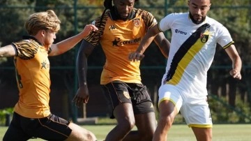 Hull City, 1. Lig ekibini 2 golle geçti