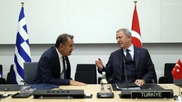 Hulusi Akar, Yunan mevkidaşı Panagiotopoulos ile g&ouml;r&uuml;şt&uuml;