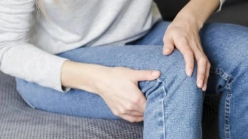 Huzursuz bacak sendromu nedir, ne iyi gelir? Huzursuz bacak sendromu belirtileri