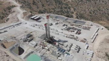 İki yerli petrol sondaj kulesi Şırnak'ta göreve başladı