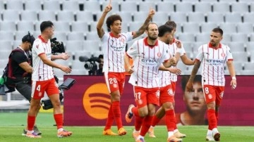 İlk yarısı 1-0 biten maçta tam 6 gol çıktı!