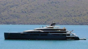 İngiliz Tottenham kul&uuml;b&uuml; sahibinin yatı Akyaka&rsquo;da