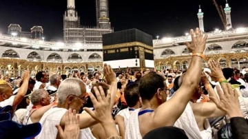 İranlı hacılar Suudi Arabistan'da mahsur kaldı
