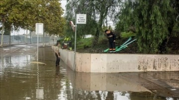 İspanya'da sel! Çok sayıda vatandaş mahsur kaldı