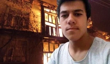 Isparta'da ahşap evde &ccedil;ıkan yangında 2 kardeş hayatını kaybetti