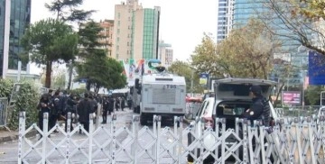 İsrail Konsolosluğunun &ccedil;evresi m&uuml;dahalelere karşı demir bariyerlerle kapatıldı