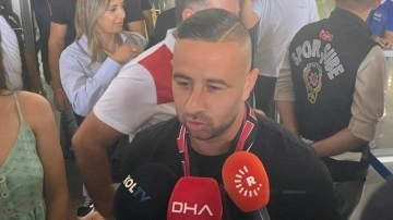 İsrailli futbolcu Amedspor'a geldi: Taraftar havalimanında karşıladı