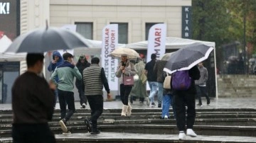 İstanbul'a sarı uyarı: Meteoroloji ve valilik saat verdi: Çok kuvvetli yağacak!