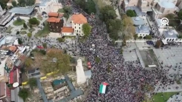 İstanbul'da Büyük Filistin Yürüyüşü! Filolara destek için tek yürek oldular