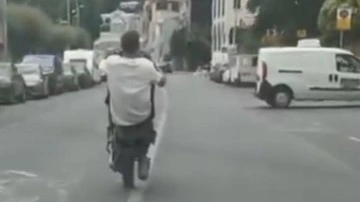 İstanbul'un göbeğinde tek teker yolculuk yaptı, ceza yağdı!