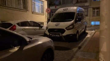 İstanbul'un orta yerinde kanlı infaz! Evinin önünde yaylım ateşi açtılar