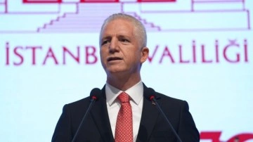 İstanbul Valisi Gül, kentte helikopterle denetlemede bulundu