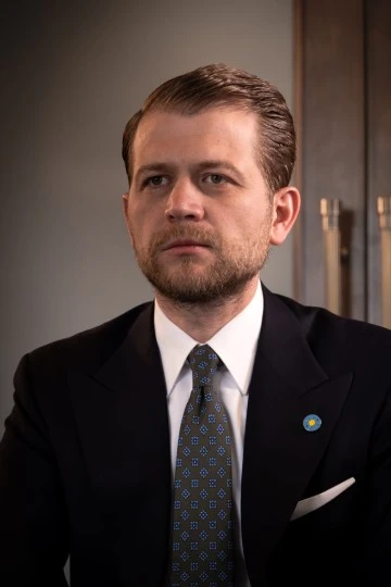 İYİ Parti&rsquo;den komisyon raporuna sert tepki: &ldquo;Kardeş ithalatı sizi kurtarmaz!&rdquo;