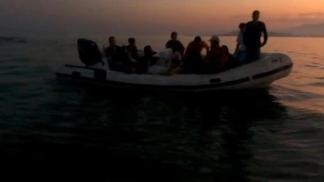İzmir açıklarında 46'sı çocuk 81 düzensiz göçmen yakalandı