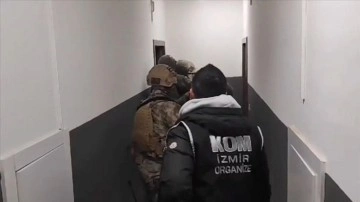İzmir'de şafak operasyonu: Çok sayıda gözaltı!