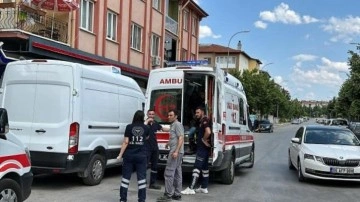 Jenerat&ouml;rden sızan karbonmonoksit gazı, 2 market &ccedil;alışanını hastanelik etti