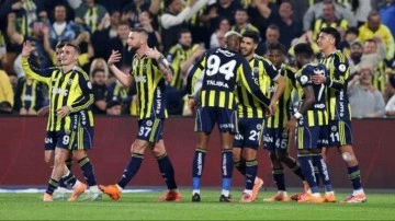 Kadıköy'de 6 gollü düellodan Fenerbahçe çıktı!