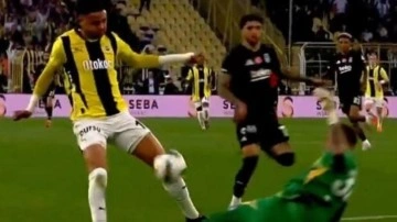 Kadıköy'de hakeme penaltı isyanı! Fenerbahçeliler çıldırdı