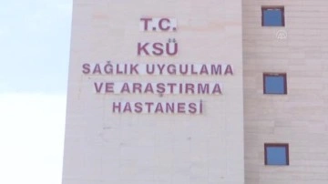 KAHRAMANMARAŞ - Emekli &ouml;ğretmen, &ouml;ğrencisinin eliyle şifa buldu