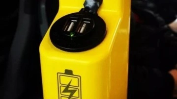Kamusal alanlardaki USB şarj portlarına dikkat: Verileriniz &ccedil;alınabilir!