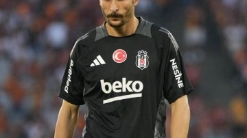 ‘Kimlik bilgileri ele geçirilmiş’: Necip Uysal’a telefonla haber verdiler