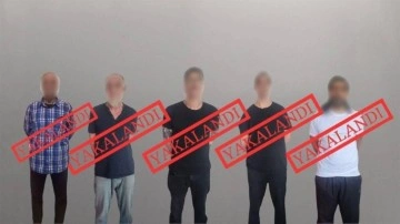 Kırmızı bültenle aranan 5 kişi Türkiye'ye getirildi