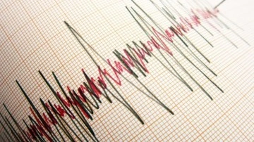 Kolombiya'da şiddetli deprem