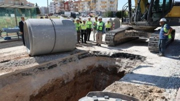 Konya Büyükşehir, olası taşkınların önüne geçmek için çalışmaları sürdürüyor