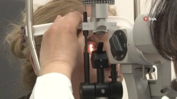 Kornea nakli olan kadın yeniden ışığı g&ouml;rebiliyor