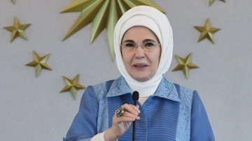 Koronaya yakalanan Emine Erdoğan: Bug&uuml;n itibarıyla izolasyon s&uuml;recimi tamamladım