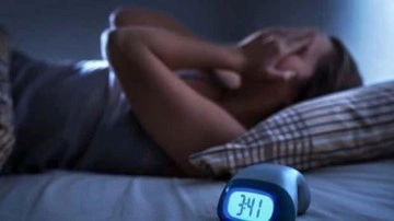 Kronik insomnia hastalığı nedir, belirtileri nelerdir? Uykusuzluk v&uuml;cutta ne yapar?