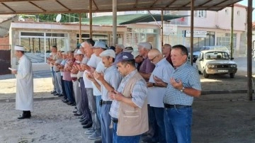 Kuraklık tehlikesi! Manisa Selendi'de yağmur duası 3 gün sürdü