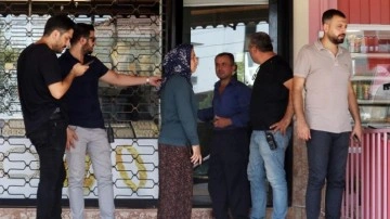 Kuyumcudan 750 bin liralık bilezik çalıp kaçtı