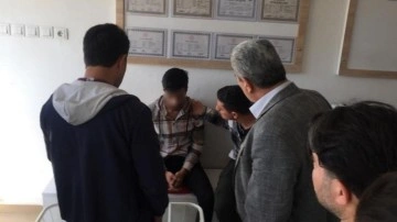 Kuyumcuya sahte altın satan dolandırıcılardan 2&rsquo;si g&ouml;zaltına alındı