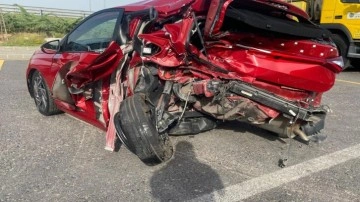Kuzey Marmara Otoyolu'nda zincirleme kaza! Kağıt gibi ezildi