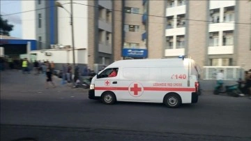 Lübnan'da bina yangını: 3 ölü çok sayıda yaralı var!