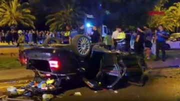 Maltepe'de feci kaza: Yol çift yönlü olarak trafiğe kapandı