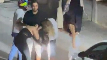 Manisa’da saç saça baş başa kavga!