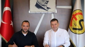 Manisa takımlarını 7 kez çalıştırmıştı: Şimdi 3. Lig ekibinin başına geçti