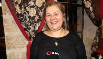 Mardin'de 51 yaşındaki kadın 3 &ccedil;ocuğuyla beraber eğitim g&ouml;rd&uuml;, &uuml;niversiteye hazırlanıyor