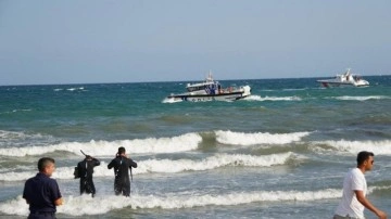 Marmara Denizi'ne giren 3 çocuktan 1’i kayboldu