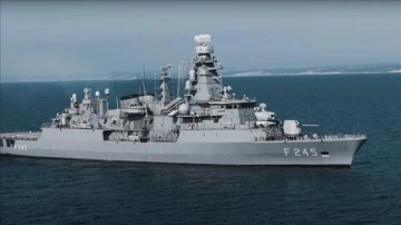 Mavi Vatan'a yeni kalkan! TCG ORUÇREİS füze kuşandı