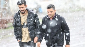 Mayıs ayında kar sürprizi! Beyaza büründü!